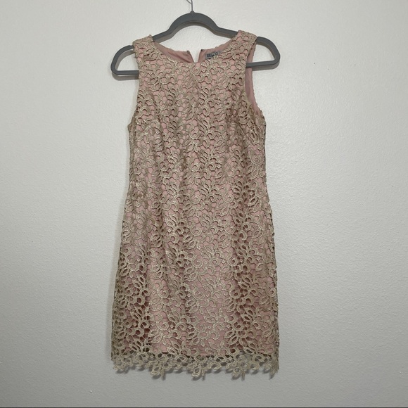 Eliza J || Gold Lace and Blush Pink Mini Sleeveless Dress